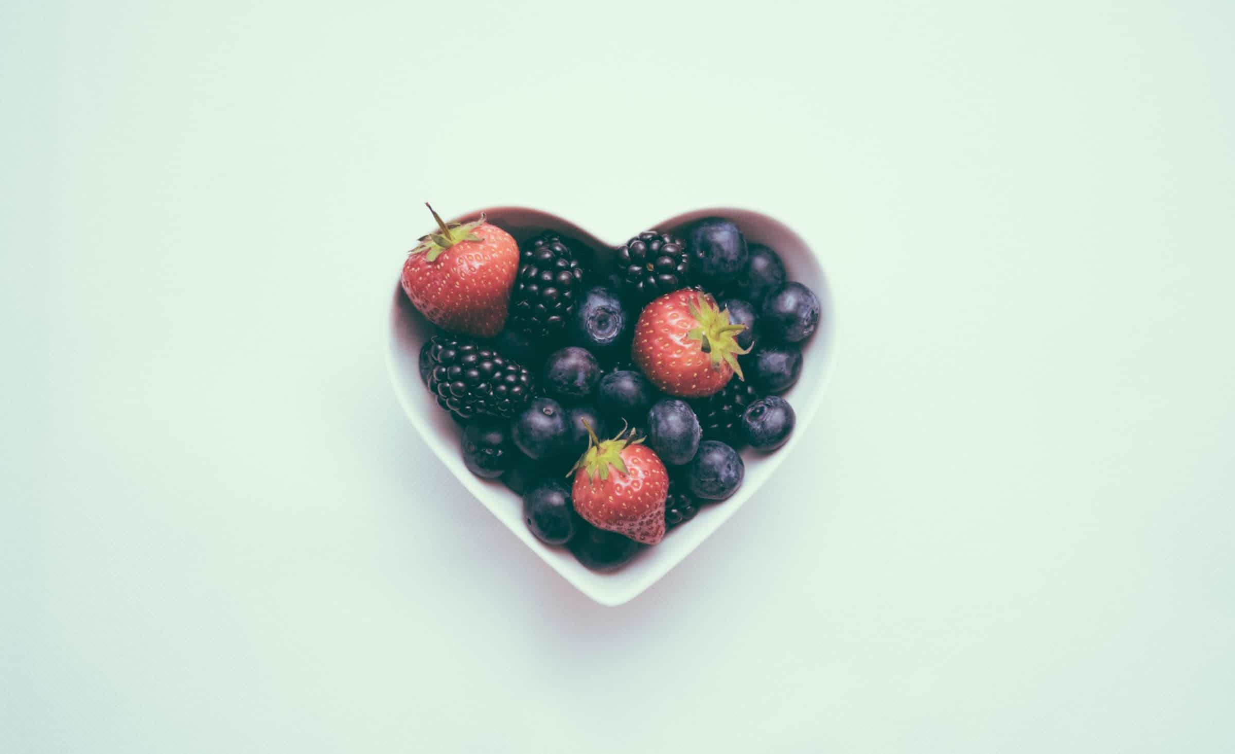 Heart healthy foods berries
